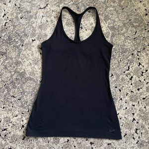 NIKE tank